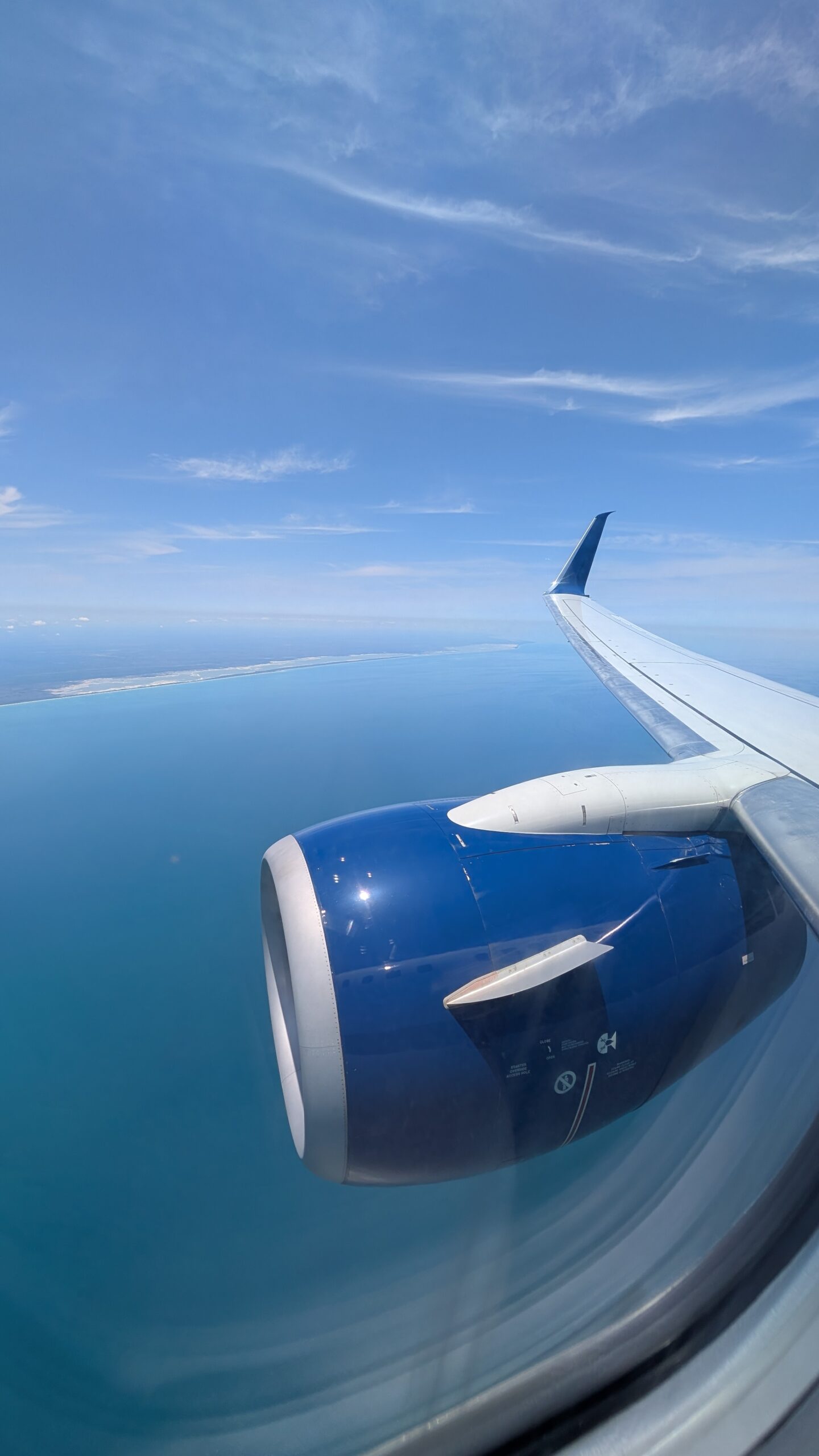 tips to book flights for destination weddings