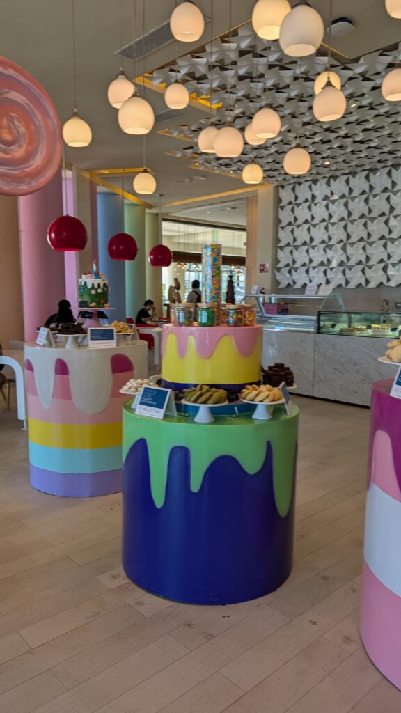 lots of different types of family friendly resorts offer kid food