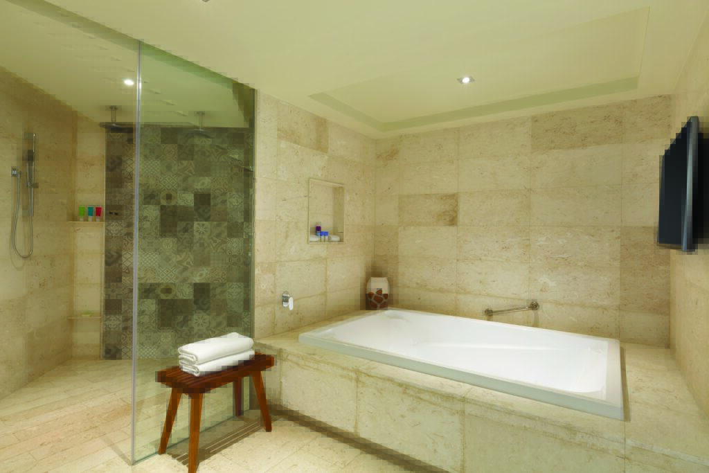 club level room category at hyatt ziva cancun