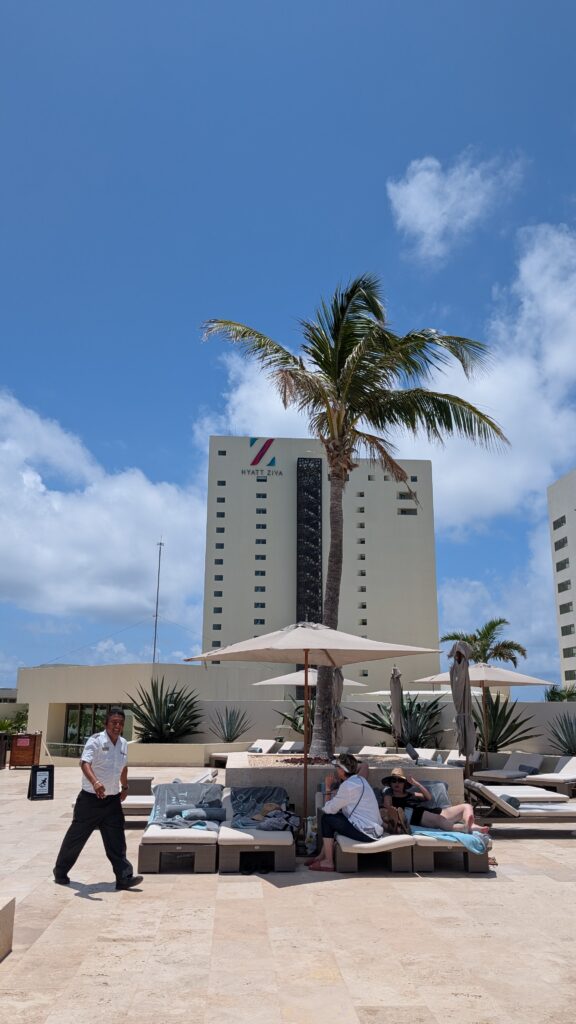 Club tower at hyatt ziva cancun