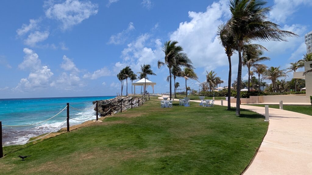 privacy is key at the cliff gazebo at Hyatt Ziva Cancun