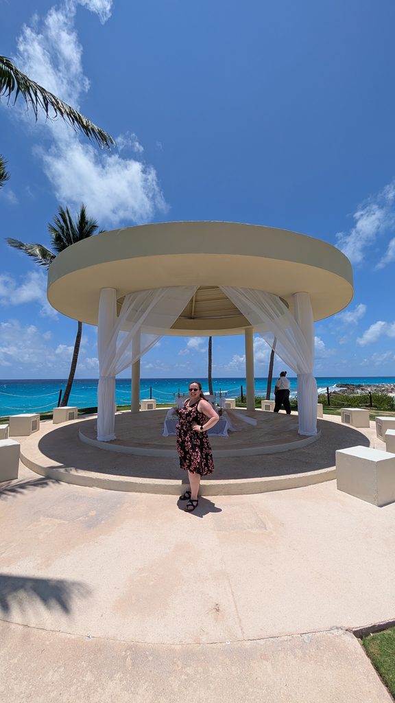Allison Slater at Hyatt Ziva Cancun wedding venue!
